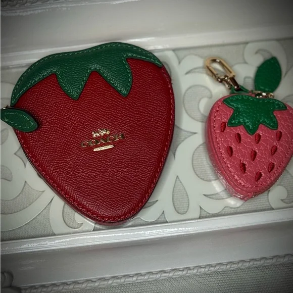 NWT Coach Strawberry Coin Case, Bold Red | Mini Cosmetic Case - Picture 8 of 8